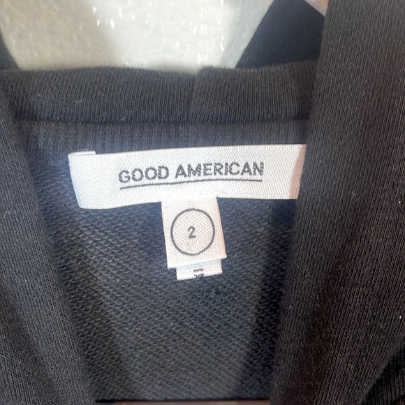 GOOD AMERICAN Ruched Crop Black Hoodie size 2/ medium - Picture 5 of 11